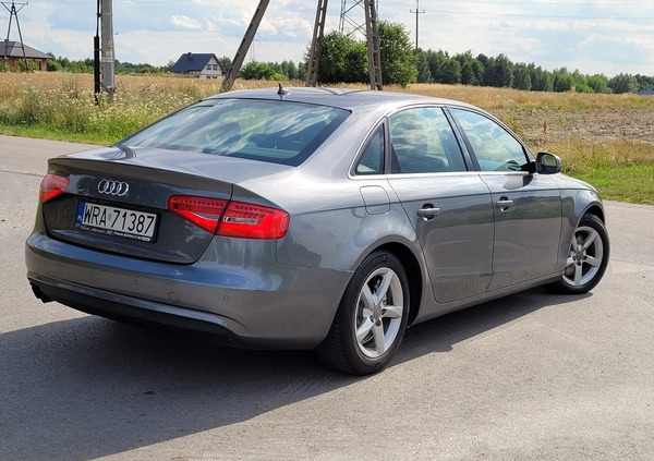 Audi A4 cena 43900 przebieg: 348000, rok produkcji 2012 z Pionki małe 704